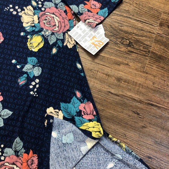 Lularoe perfect tee - Picture 5 of 6